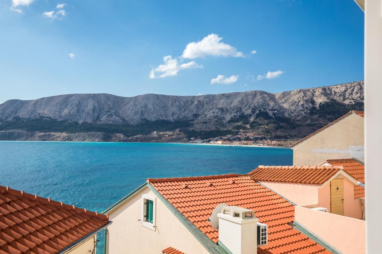 Apartments Darko Near The Sea Baška Esterno foto